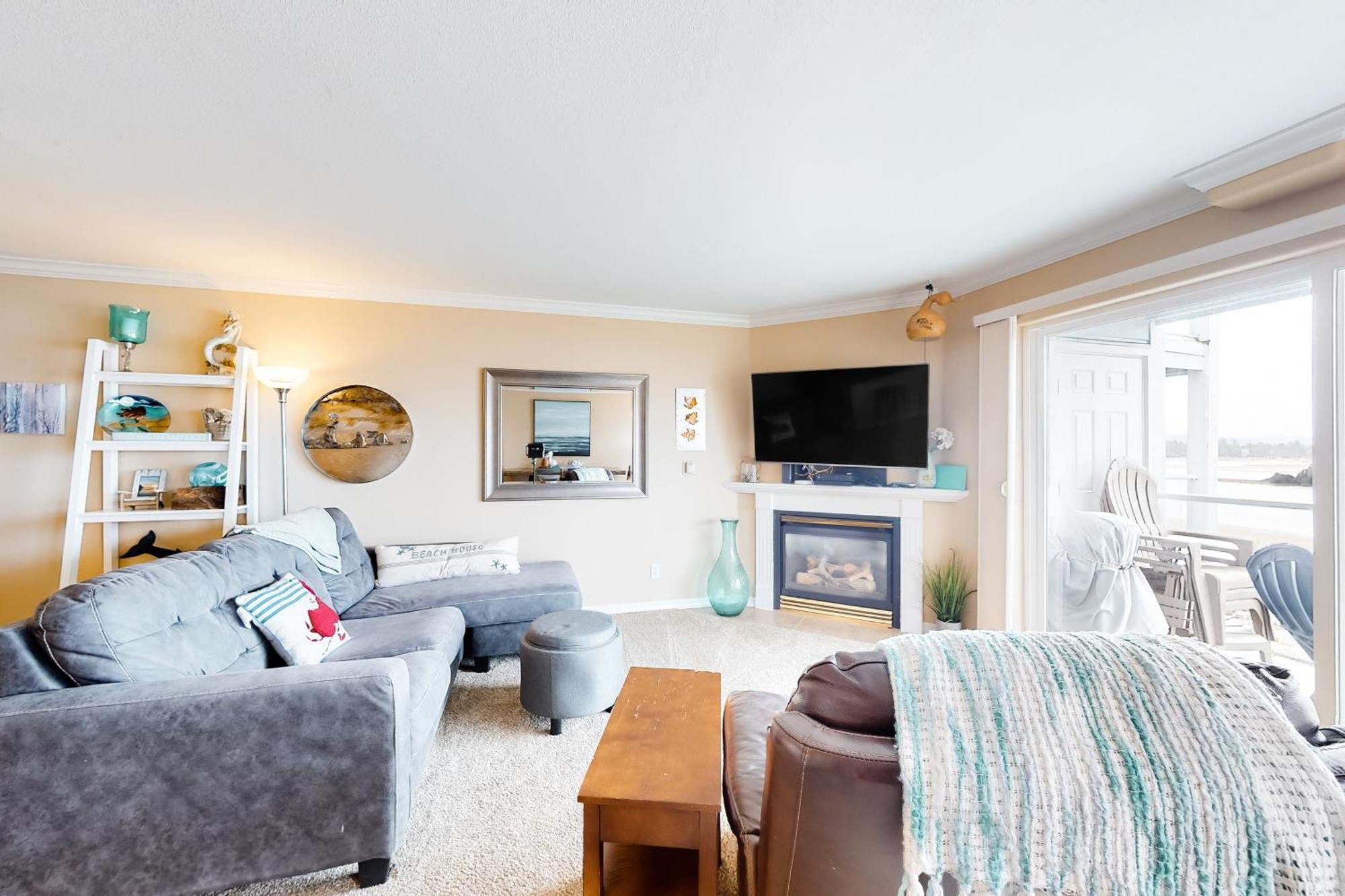 Salishan BeachWaters Edgeアパートメント 部屋 写真