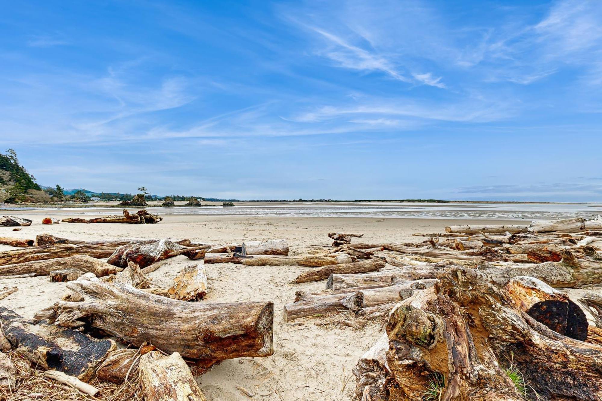 Salishan BeachWaters Edgeアパートメント 部屋 写真